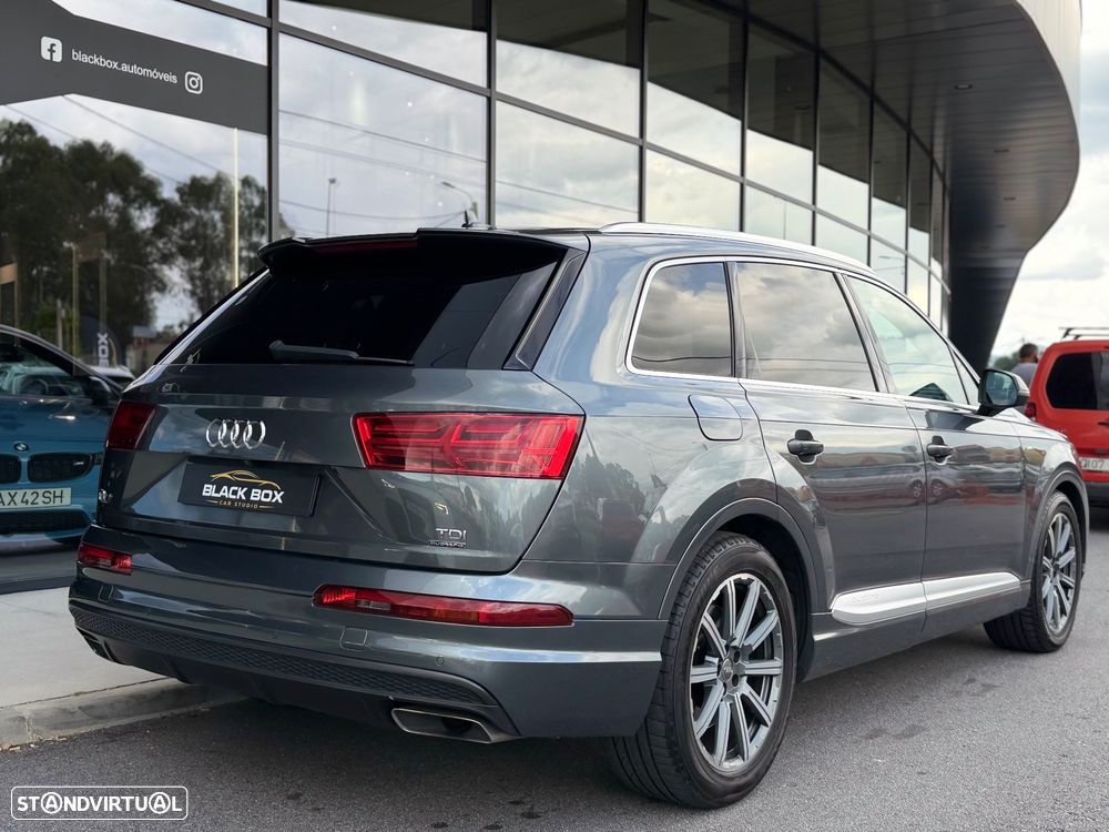 Audi Q7 3.0 TDI quattro tiptronic 7L - 4