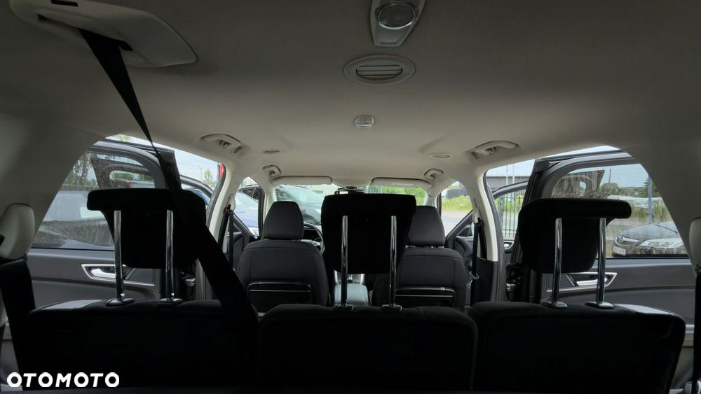 Ford Galaxy - 34