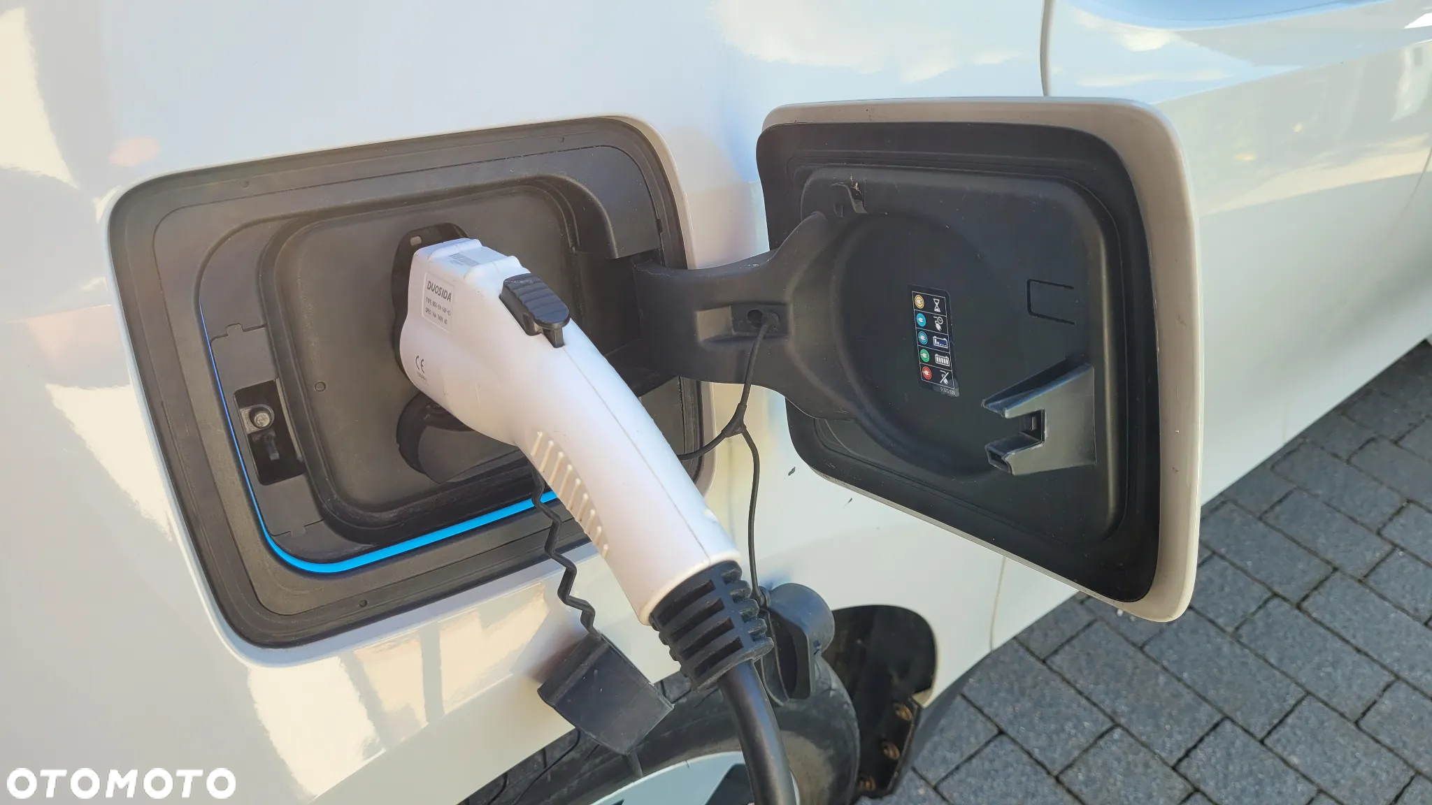 BMW i3 (60 Ah) Range Extender - 15