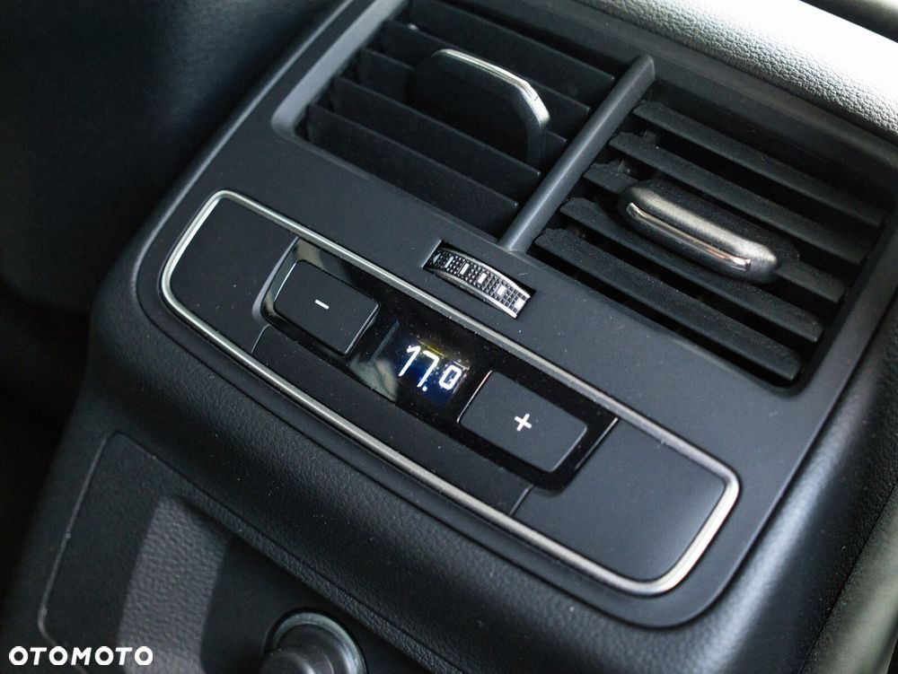 Audi A4 Allroad - 24