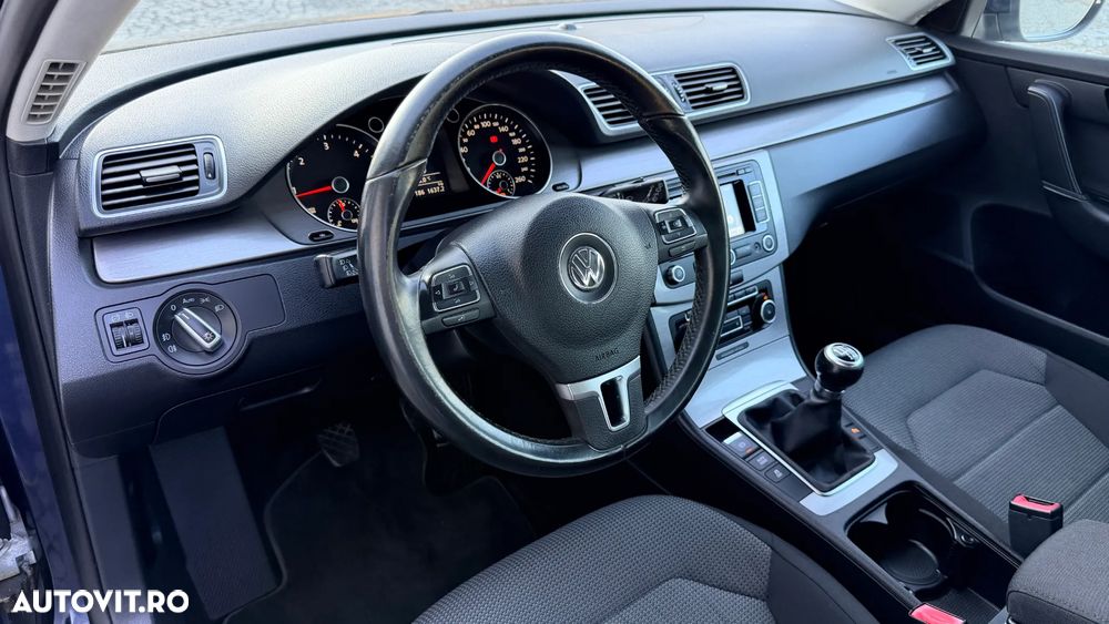 Volkswagen Passat Variant 2.0 TDI BlueMotion Technology DPF Comfortline - 10