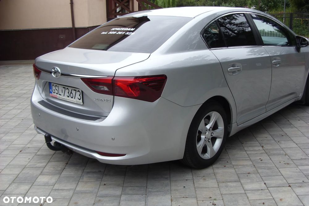 Toyota Avensis 1.8 Active MS - 4