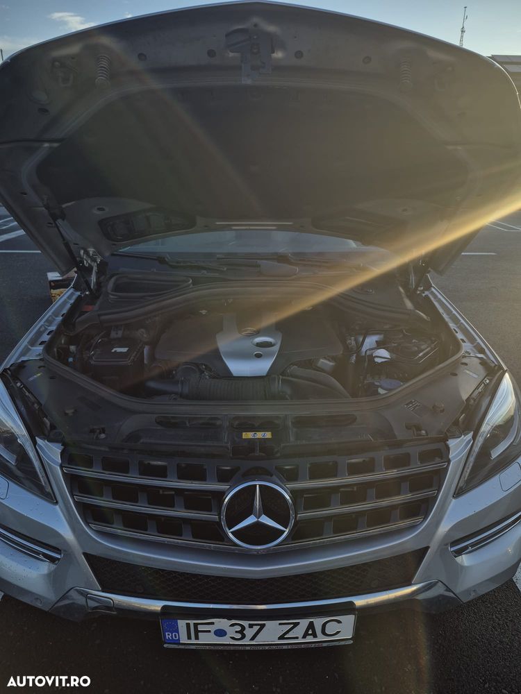 Mercedes-Benz ML - 8