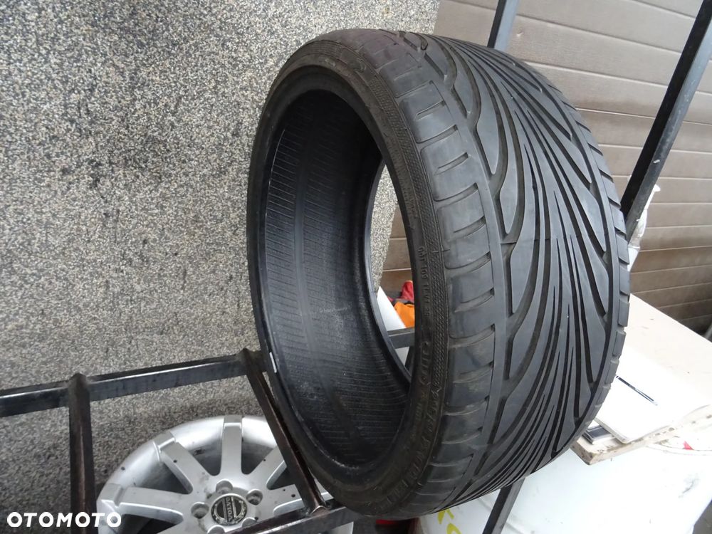 215/35/ZR18 84W Extra loud ACCELERA - 2