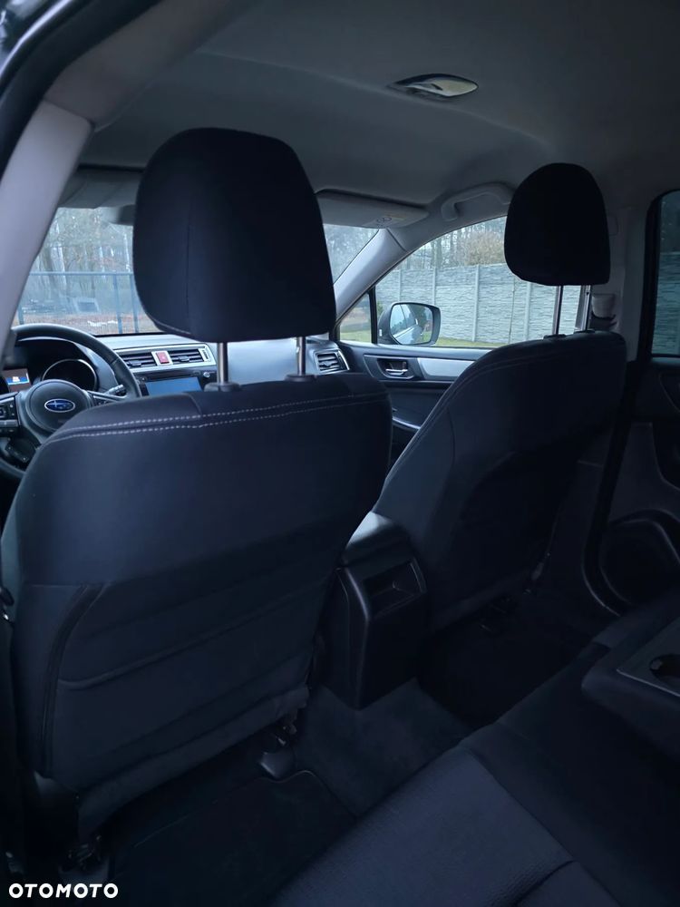 Subaru Outback 2.0D Active Lineartronic - 13