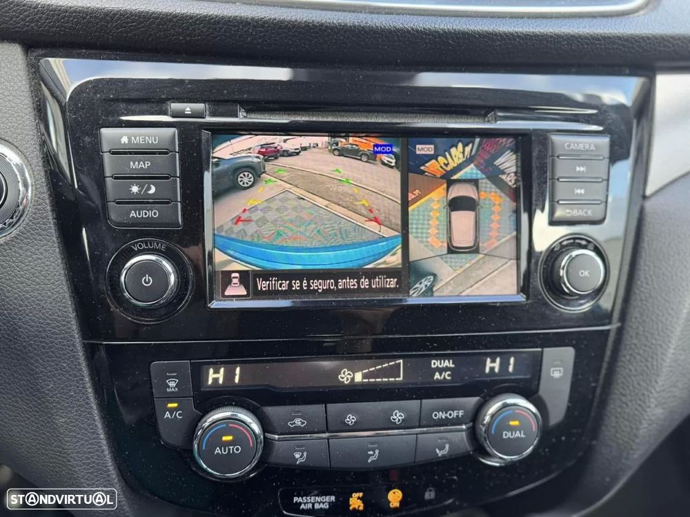 Nissan Qashqai 1.5 dCi N-Connecta J18 - 8