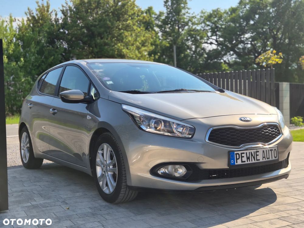 Kia Ceed 1.4 CVVT ISG Spirit - 4