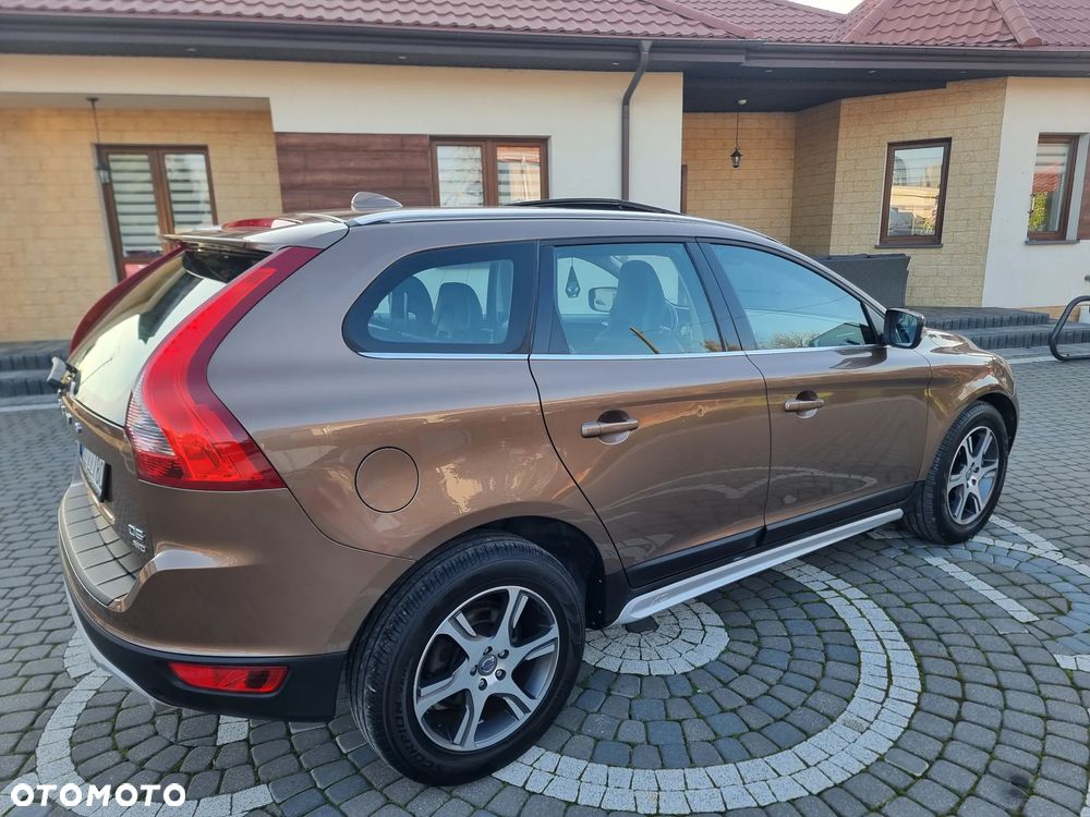Volvo XC 60 D5 AWD - 3