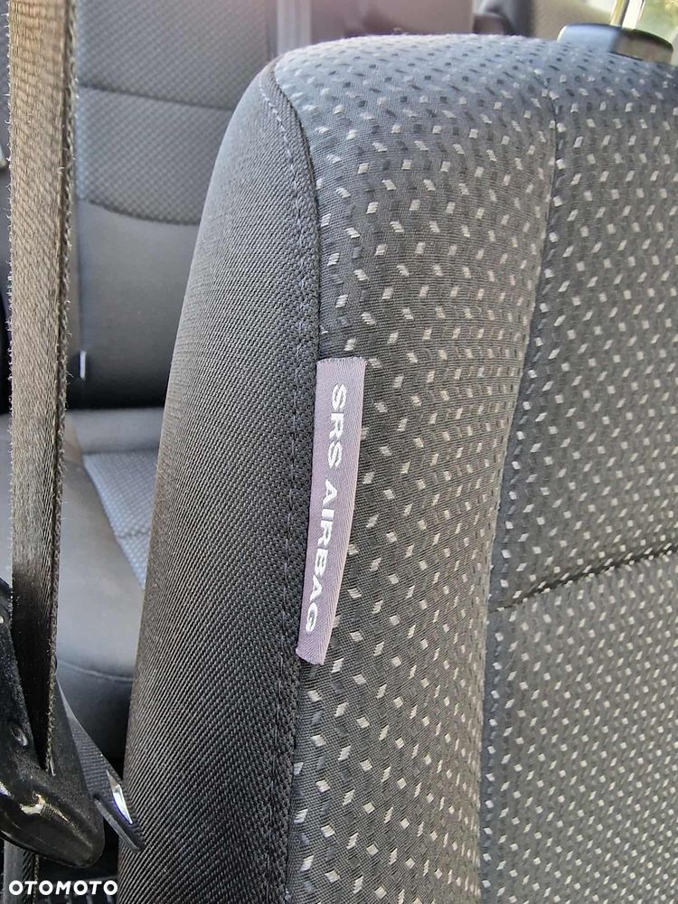 Hyundai i30 1.6 CRDi Comfort - 26