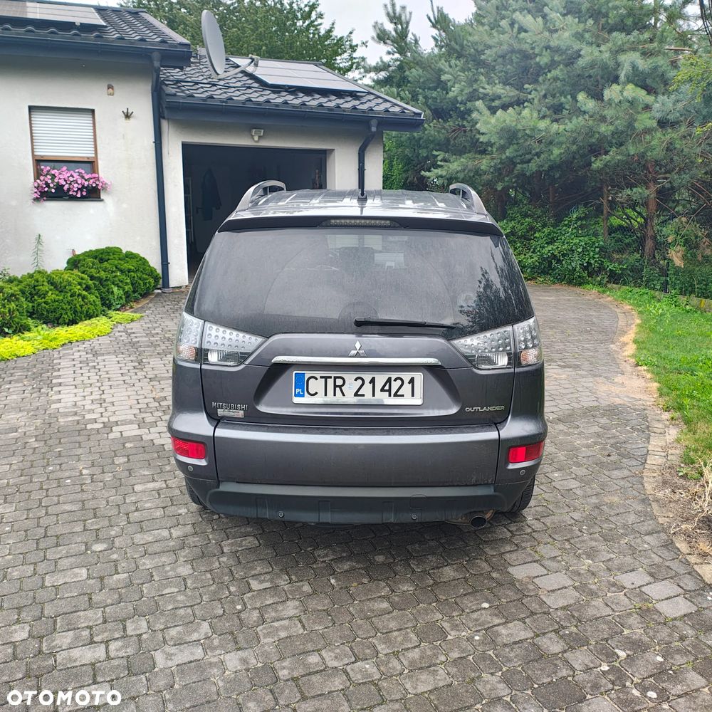 Mitsubishi Outlander 2.0 2WD Edition - 3