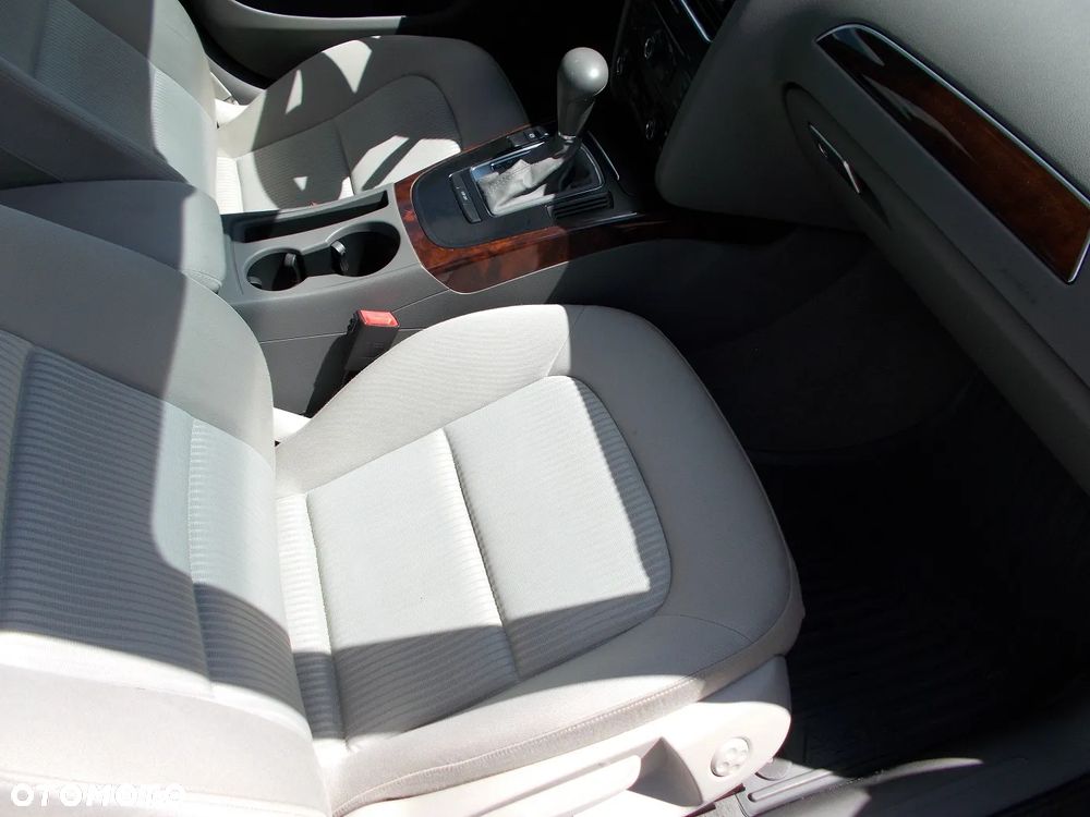 Audi A4 Avant 2.0 TDI Multitronic - 12