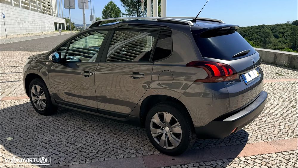Peugeot 2008 1.6 BlueHDi Style - 4