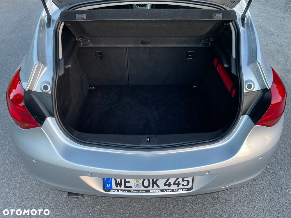 Opel Astra 1.4 Turbo Selection - 28