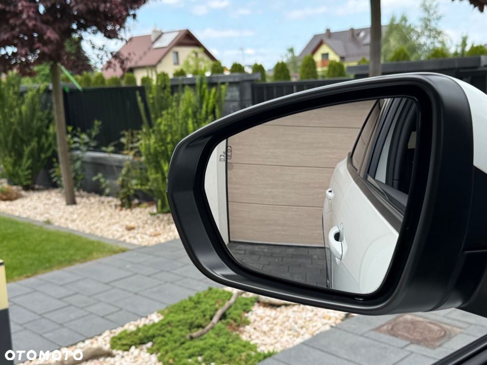 Peugeot 3008 225 e-EAT8 Allure - 30