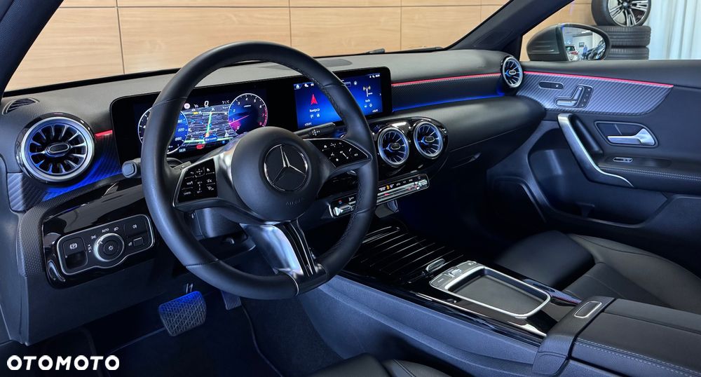 Mercedes-Benz Klasa A 200 Progressive 7G-DCT - 11