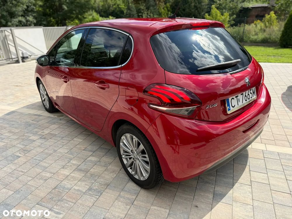 Peugeot 208 2016 photo 4