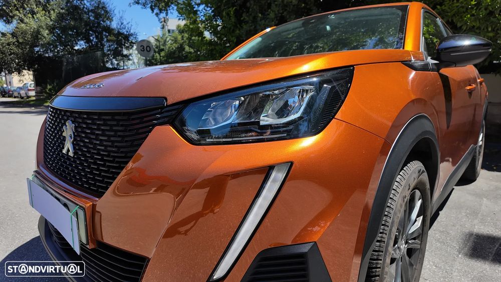 Peugeot 2008 PureTech 130 EAT8 GT - 5