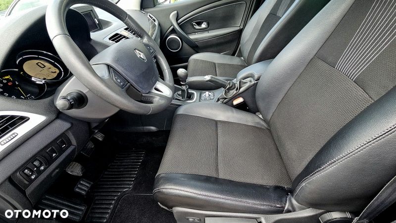 Renault Megane 1.6 16V Dynamique - 26