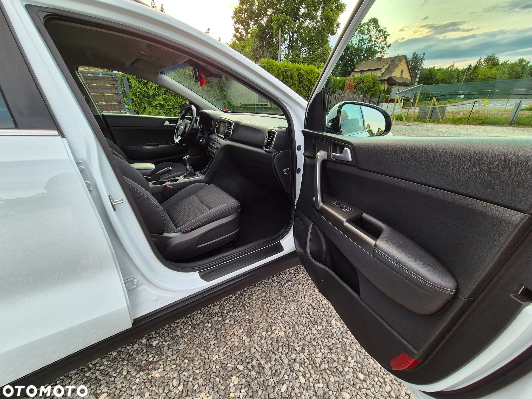 Kia Sportage 1.6 GDI 2WD Black Edition - 5