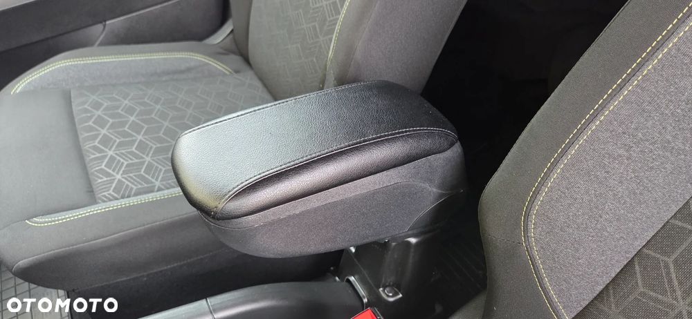 Peugeot Rifter 1.5 BlueHDI Active - 26