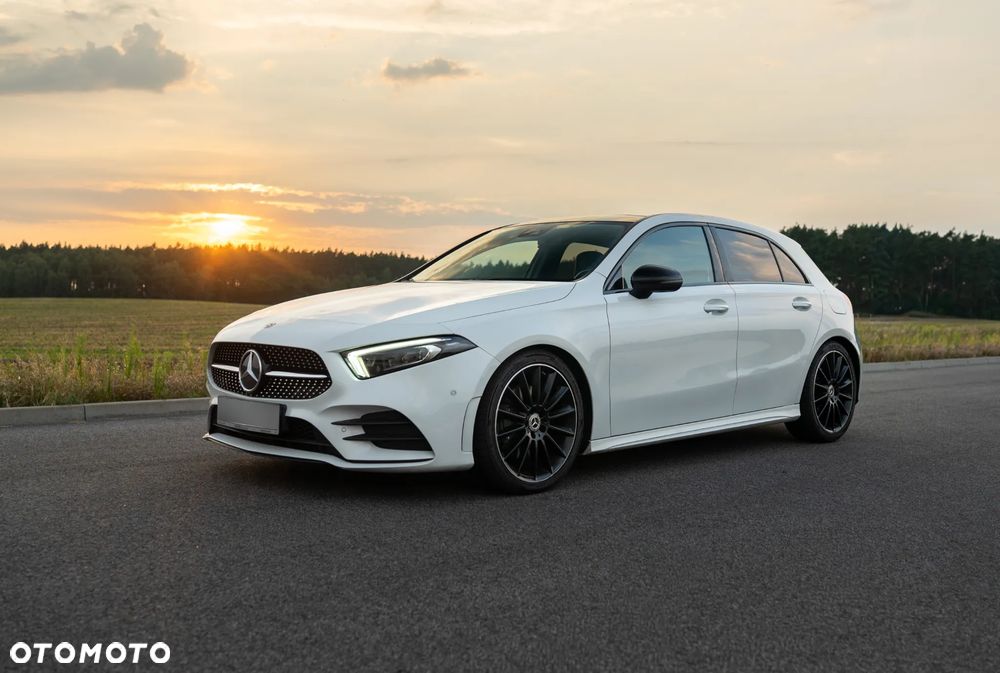 Mercedes-Benz Klasa A 220 d AMG Line 8G-DCT - 3