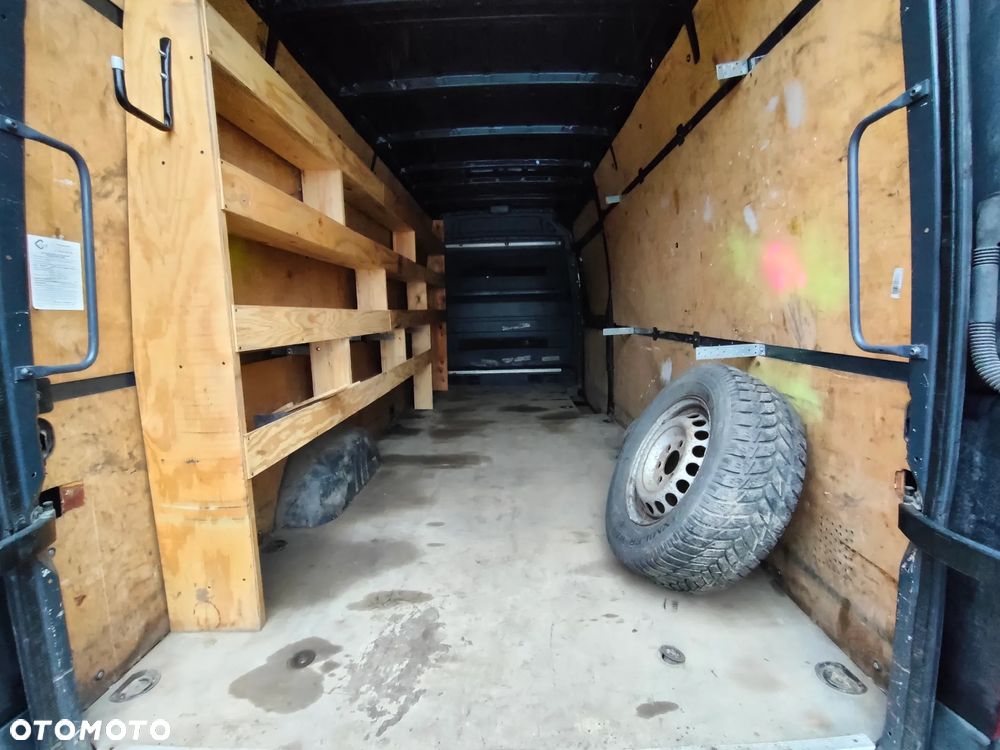 Volkswagen Crafter - 10