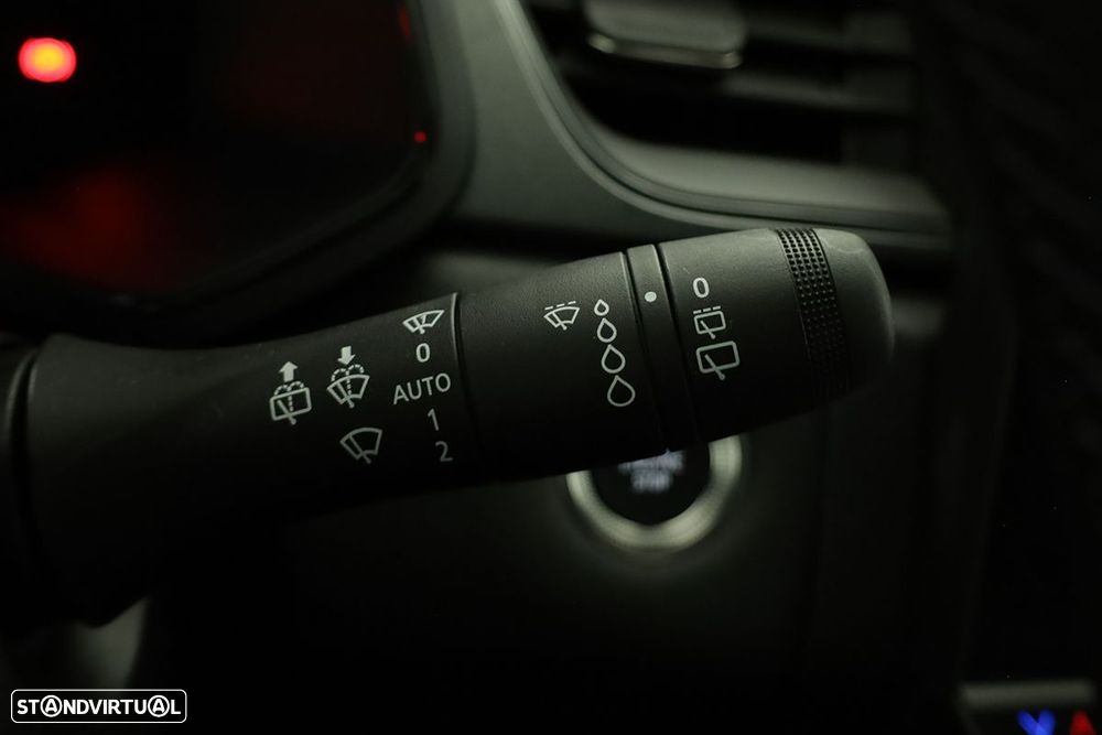 Renault Captur 1.0 TCe Techno Bi-Fuel - 17