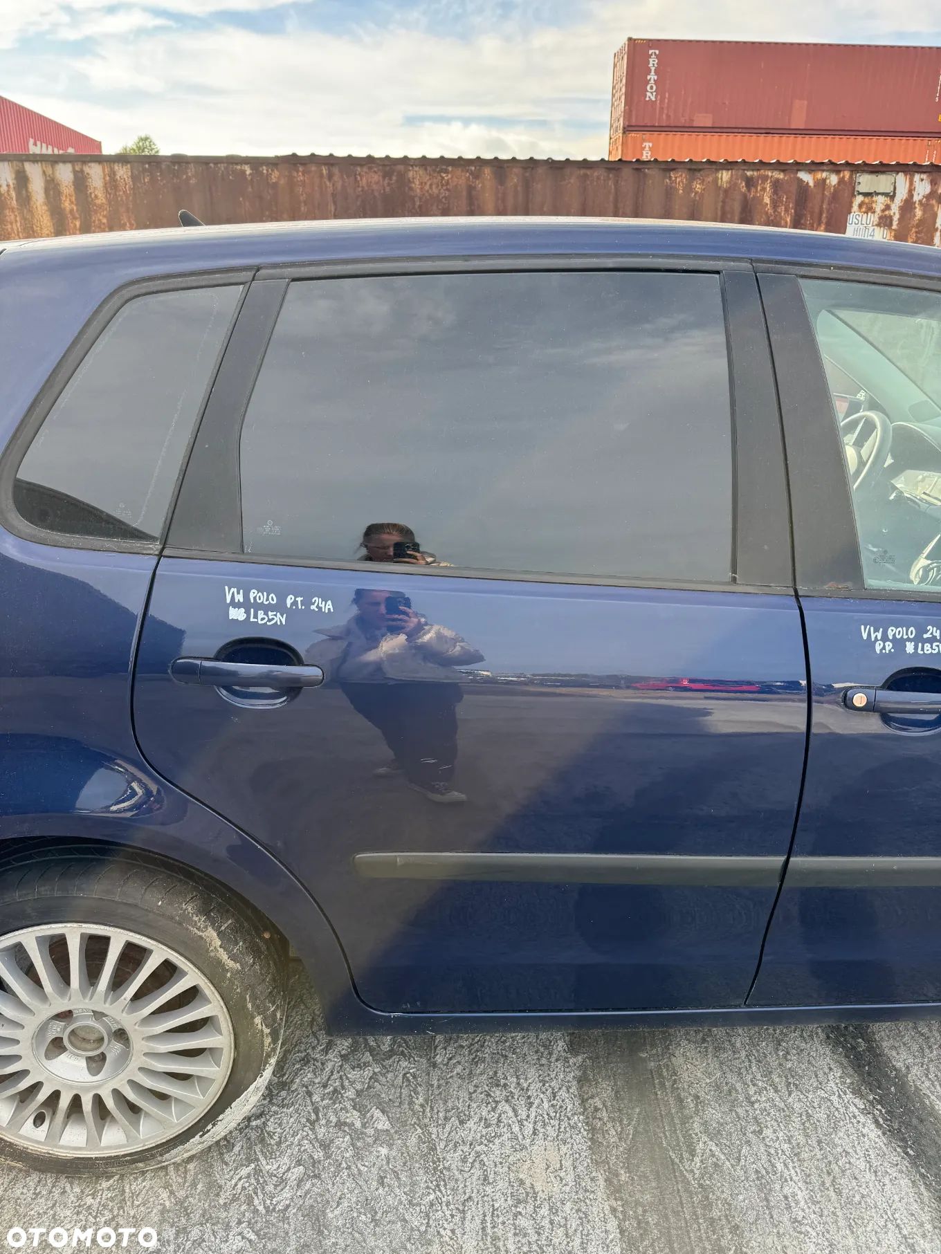 VOLKSWAGEN POLO IV DRZWI PRAWE TYLNE PRAWY TYŁ LB5N - 1