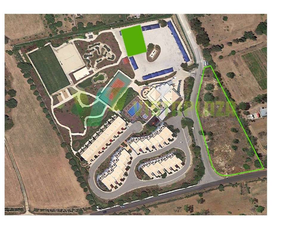 Lote de terreno com furo de água e viabilidade de construção de 950 m² - Grande imagem: 3/5