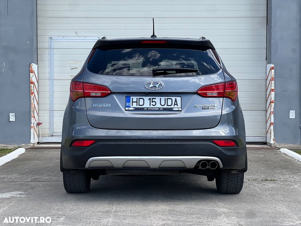 Hyundai Santa Fe - 4