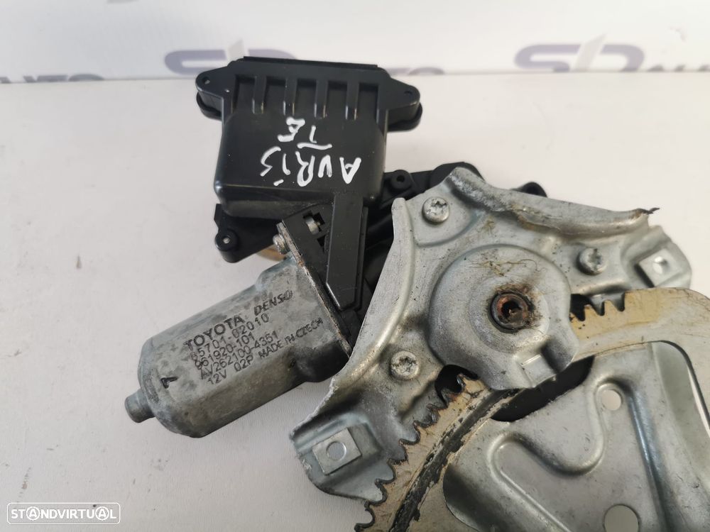 Elevadores Vidros - Toyota Auris - 9