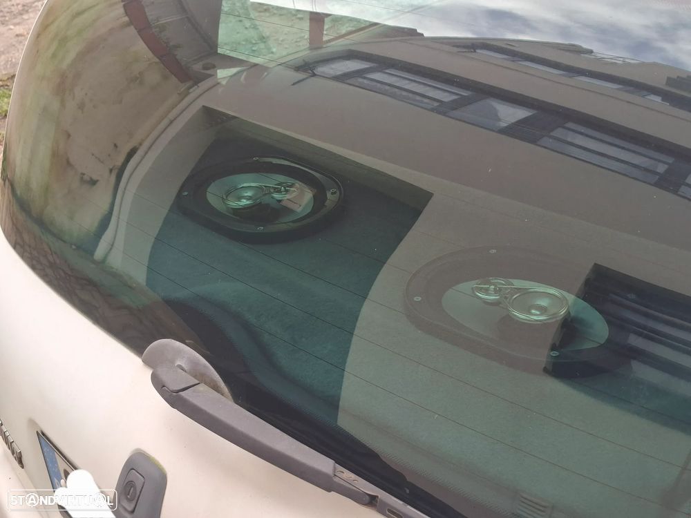 Renault Clio 1.2 - 8