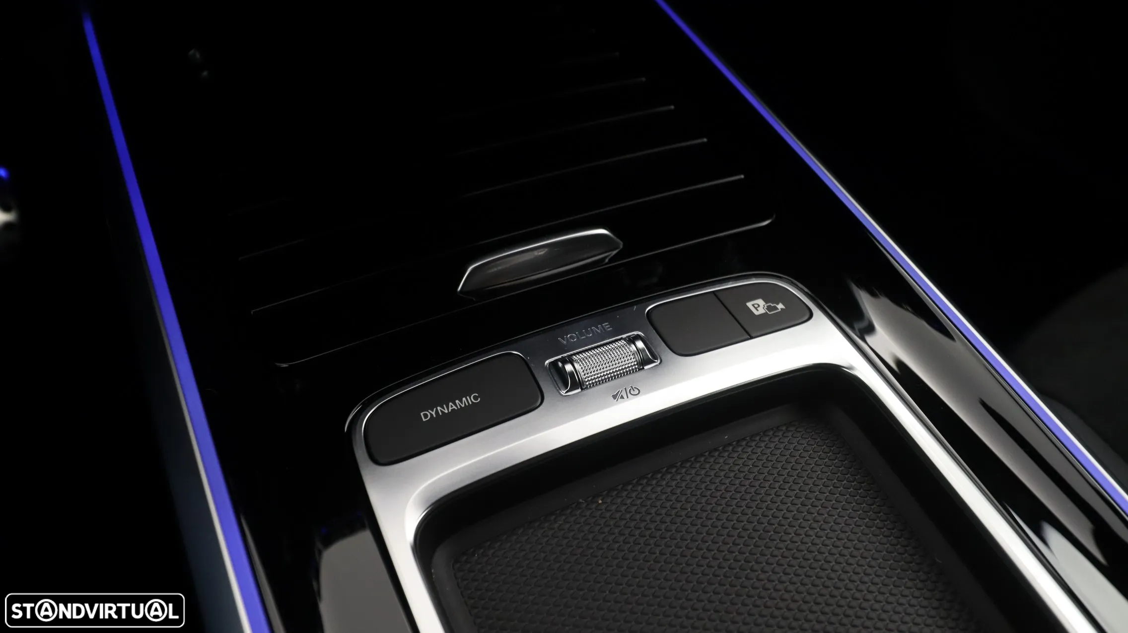 Mercedes-Benz GLB 180 d AMG Line - 22