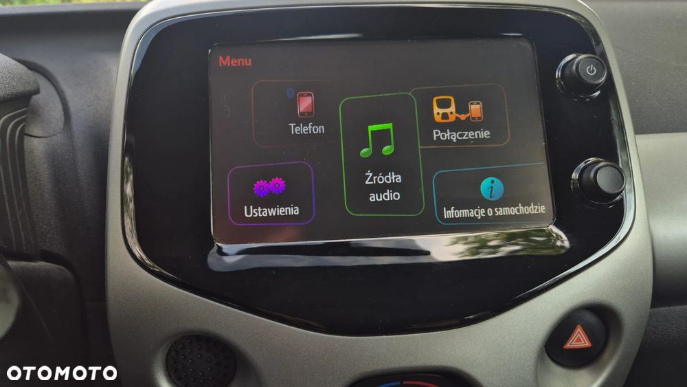 Toyota Aygo x-play - 28