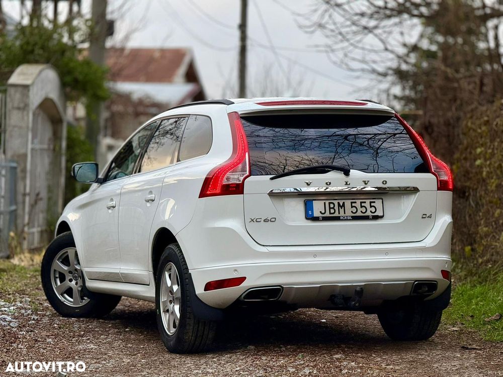 Volvo XC 60 - 4