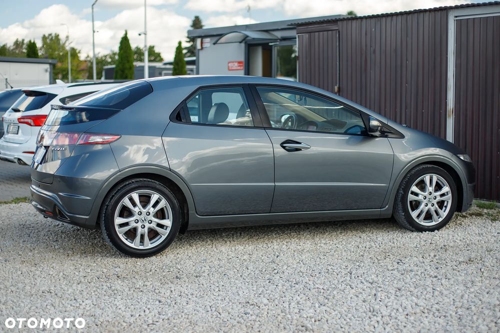 Honda Civic 1.8i-VTEC Executive - 8