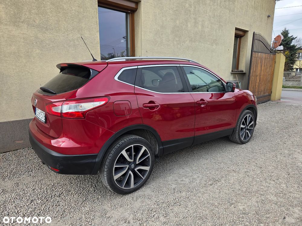 Nissan Qashqai 1.6 dCi 4x4 Tekna S&S - 2