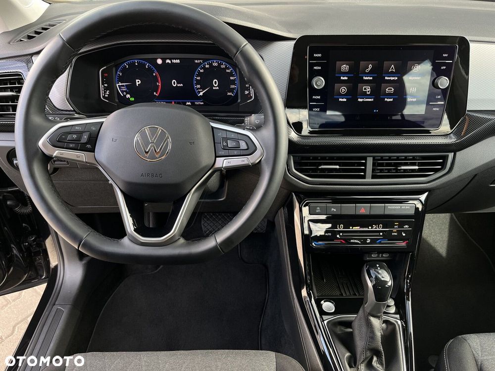 Volkswagen T-Cross - 22