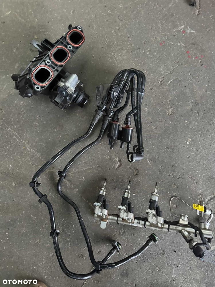 Przewody paliwa - kolektor ssący Opel Astra K 1.2 benzyna