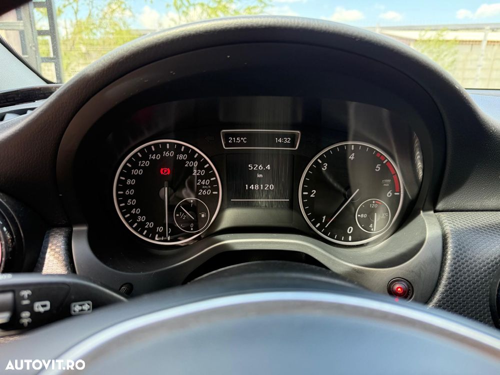 Mercedes-Benz A 180 - 5