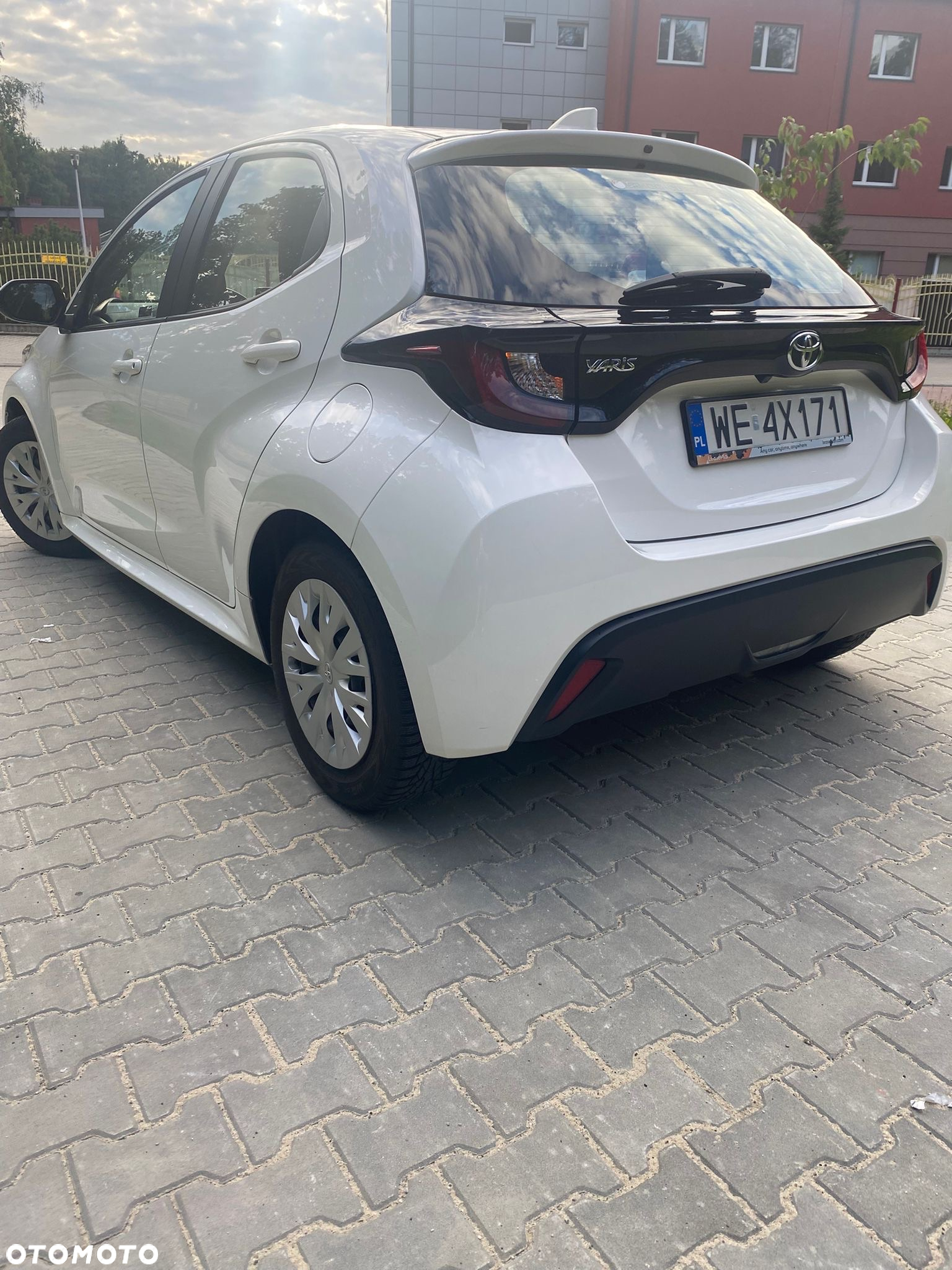 Toyota Yaris 1.0 Comfort - 3