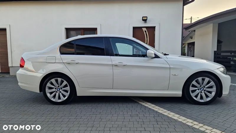 BMW Seria 3 - 12