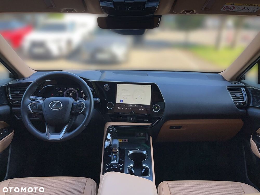 Lexus NX - 8