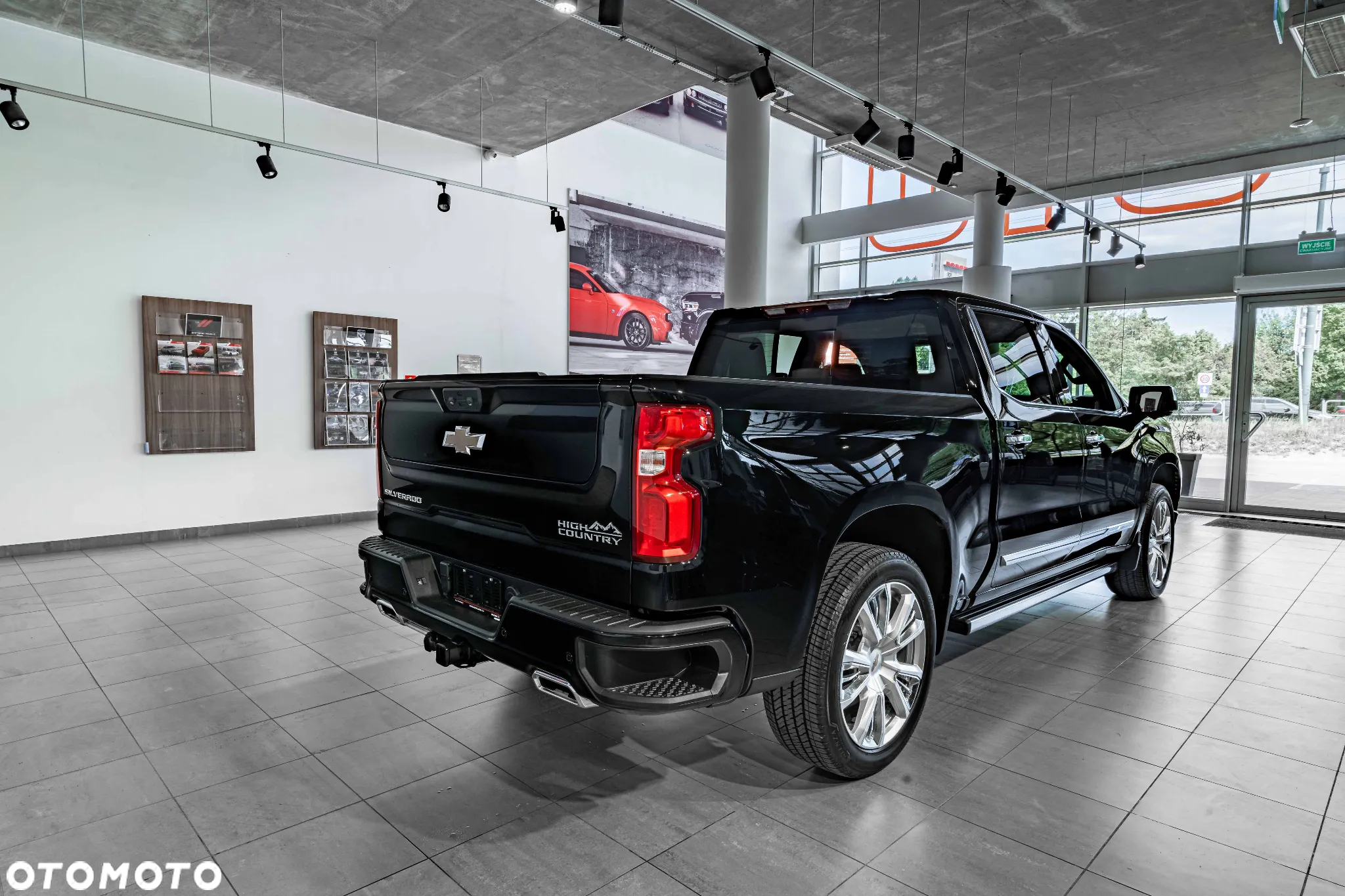 Chevrolet Silverado - 7