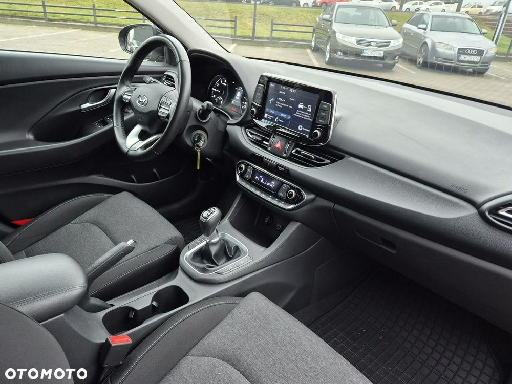 Hyundai i30 1.5 T-GDI 48V Smart - 16