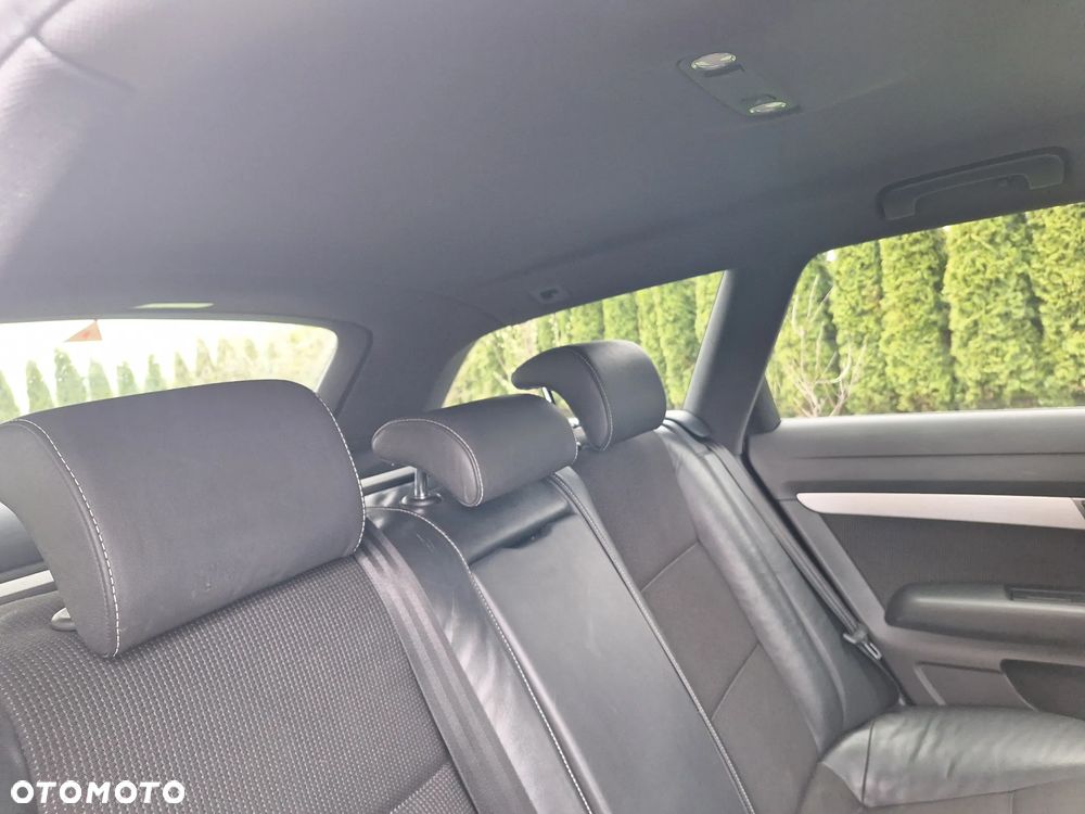 Audi A6 Avant 2.0T FSI Multitronic - 17