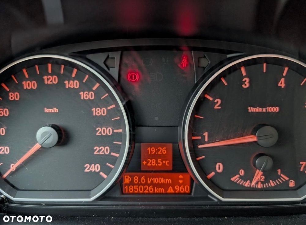 BMW Seria 1 118i - 7