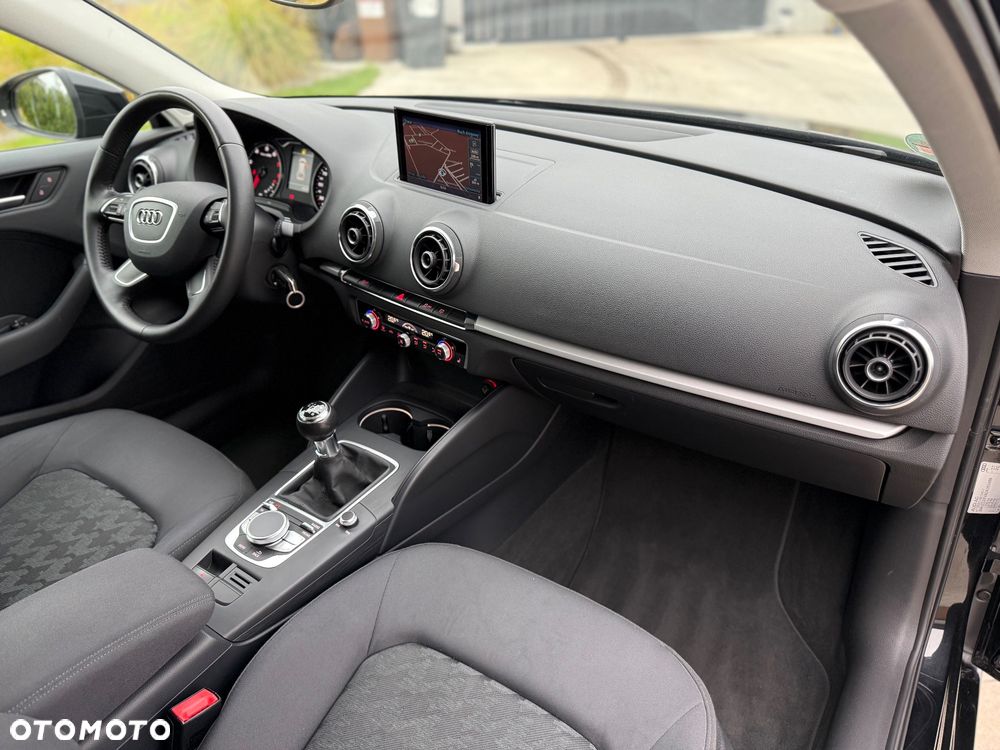 Audi A3 Sportback 1.4 TFSI Attraction - 18
