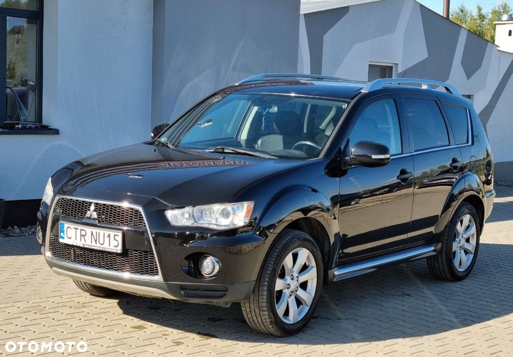 Mitsubishi Outlander - 9