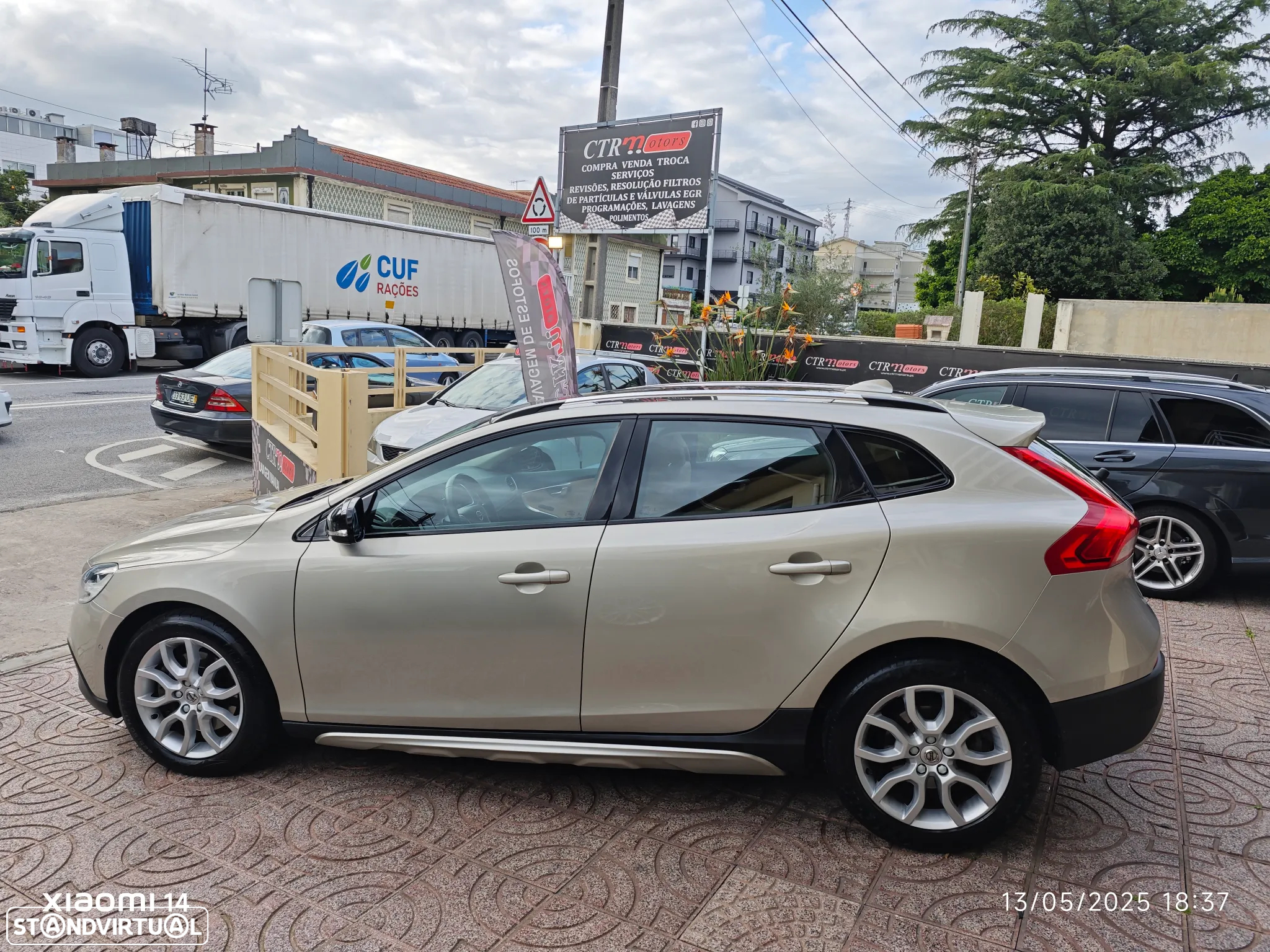 Volvo V40 Cross Country 1.5 T3 Summum Geartronic - 13